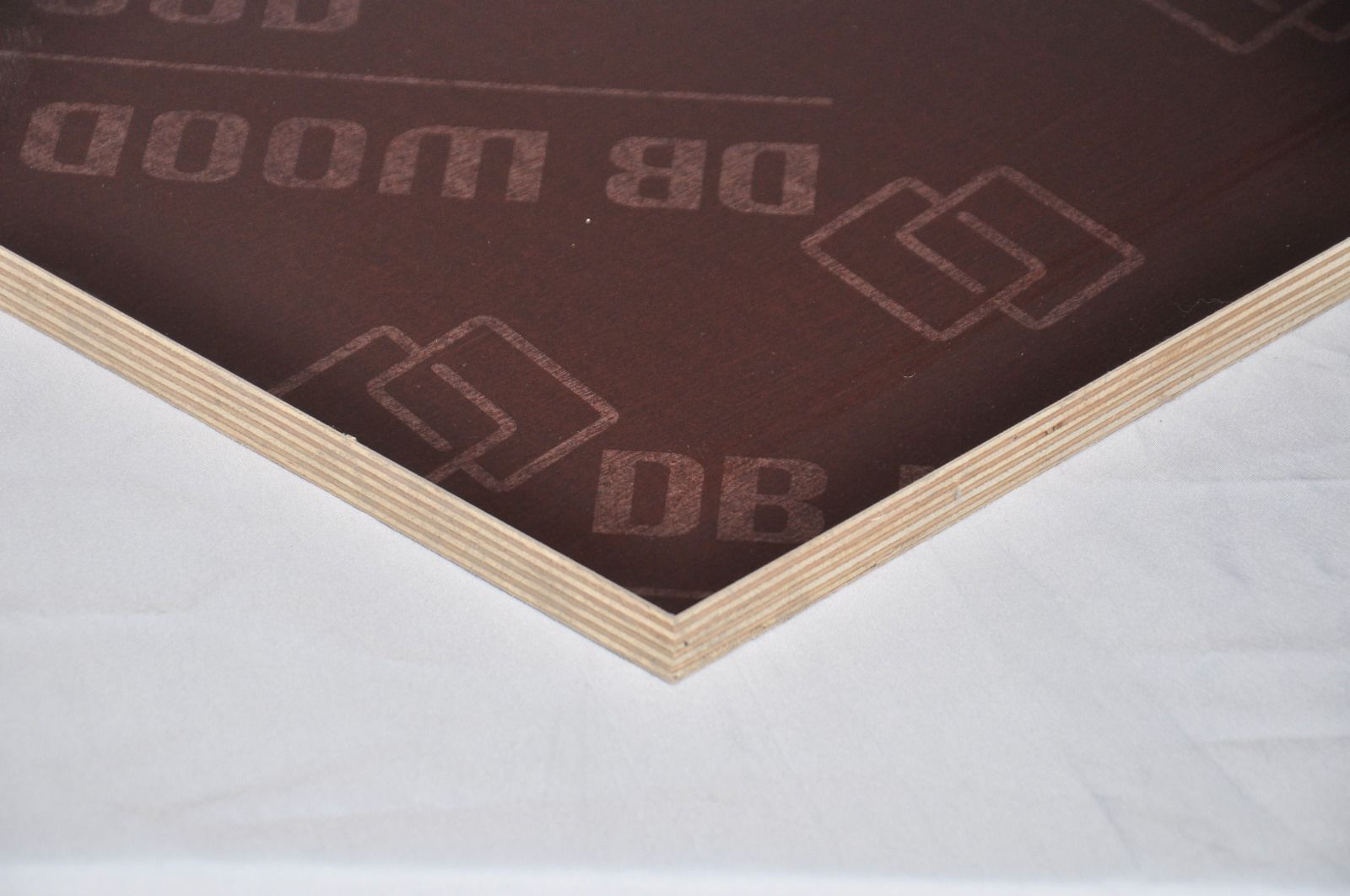 FILM FACED BIRCH PLYWOOD